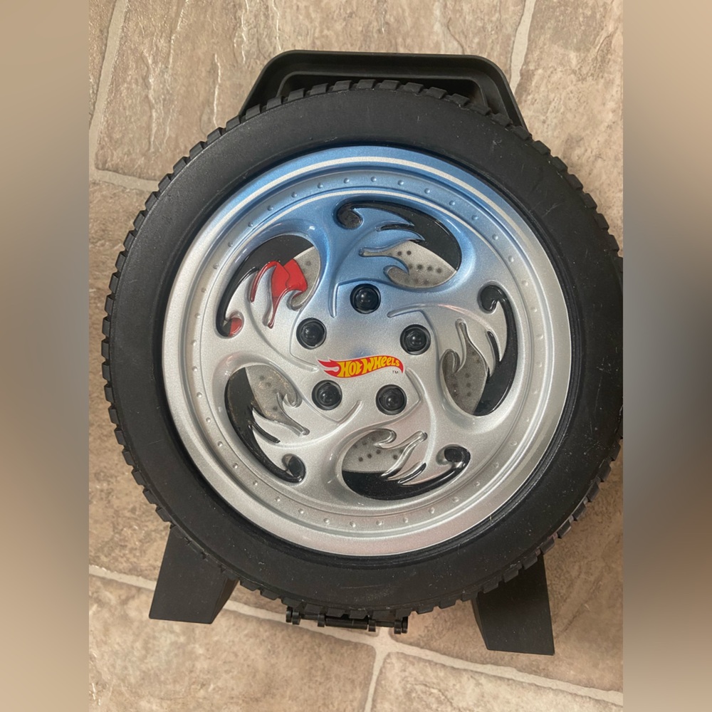 Hot Wheels Storage Case- Tire Shape